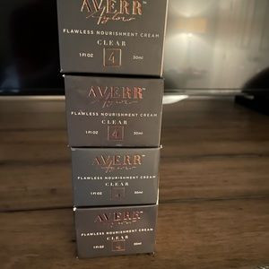 Averr Aglow Flawless Nourishment Cream